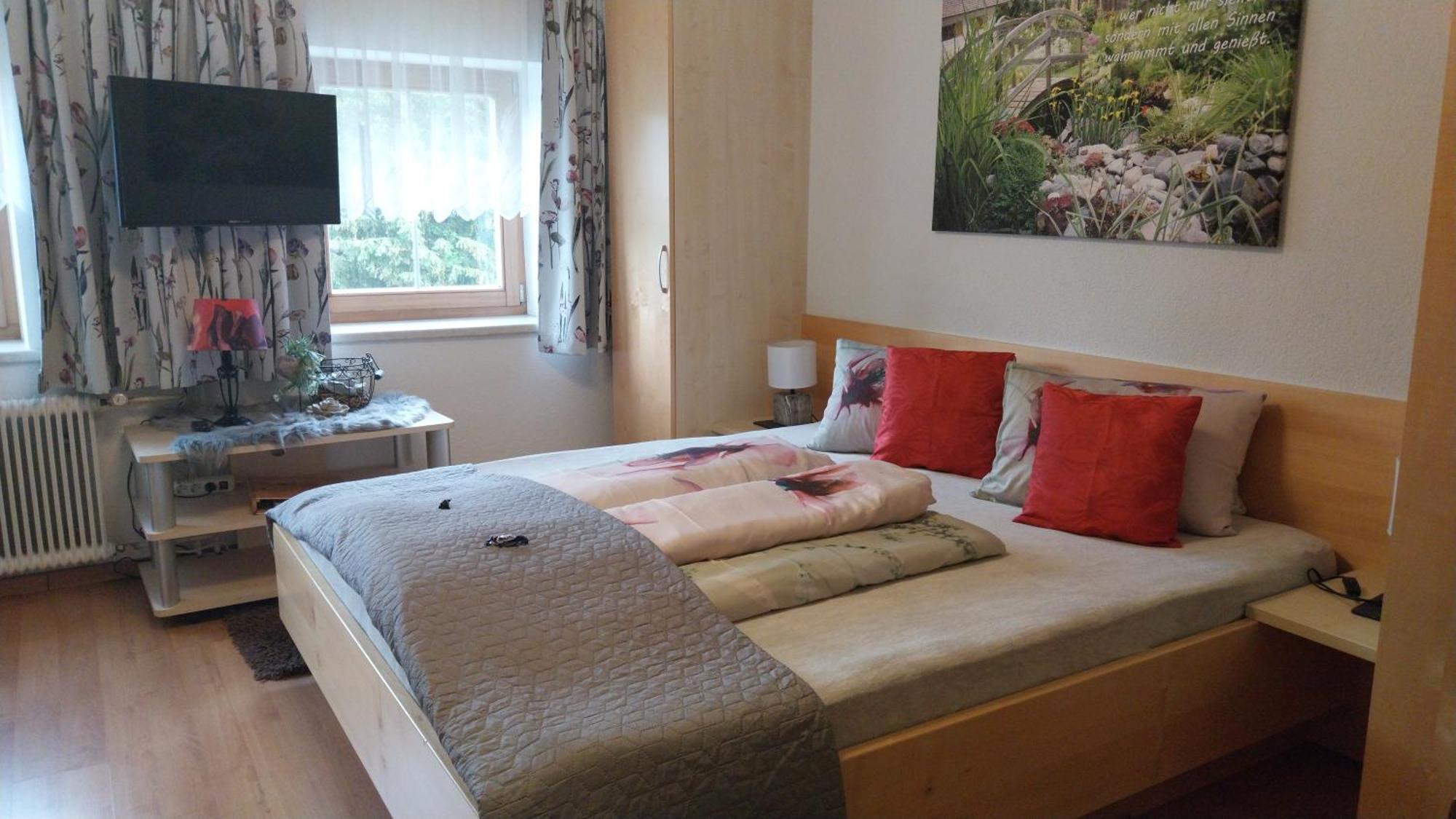 Отель Thalerhof Roppen Экстерьер фото