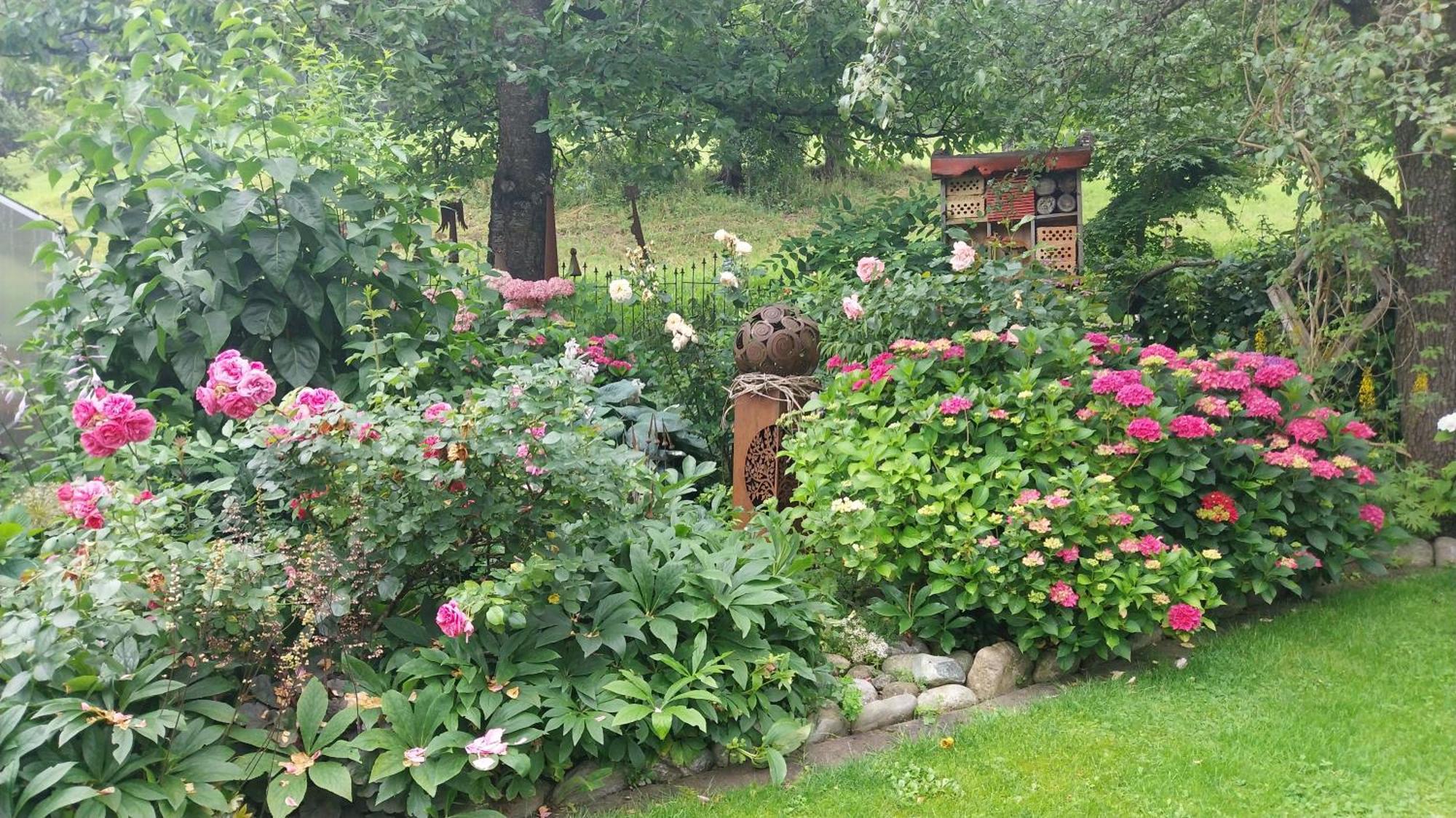 Отель Thalerhof Roppen Экстерьер фото